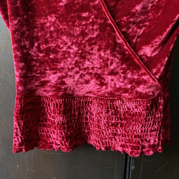 Urchin Women's Shirt - Picture 4 of 11